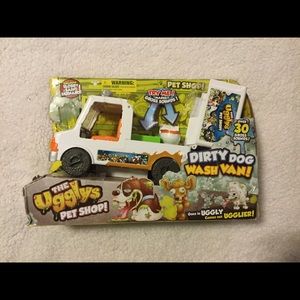 Nib ugly pet truck